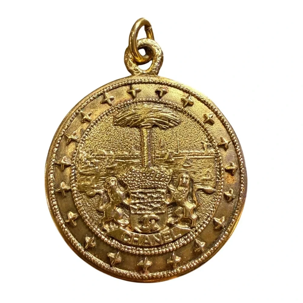 Chanel Medallion Pendant Womens Gold Plated Vintage Crest Logo Made France